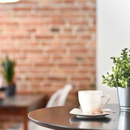 Green Garden Apartment Торунь Экстерьер фото