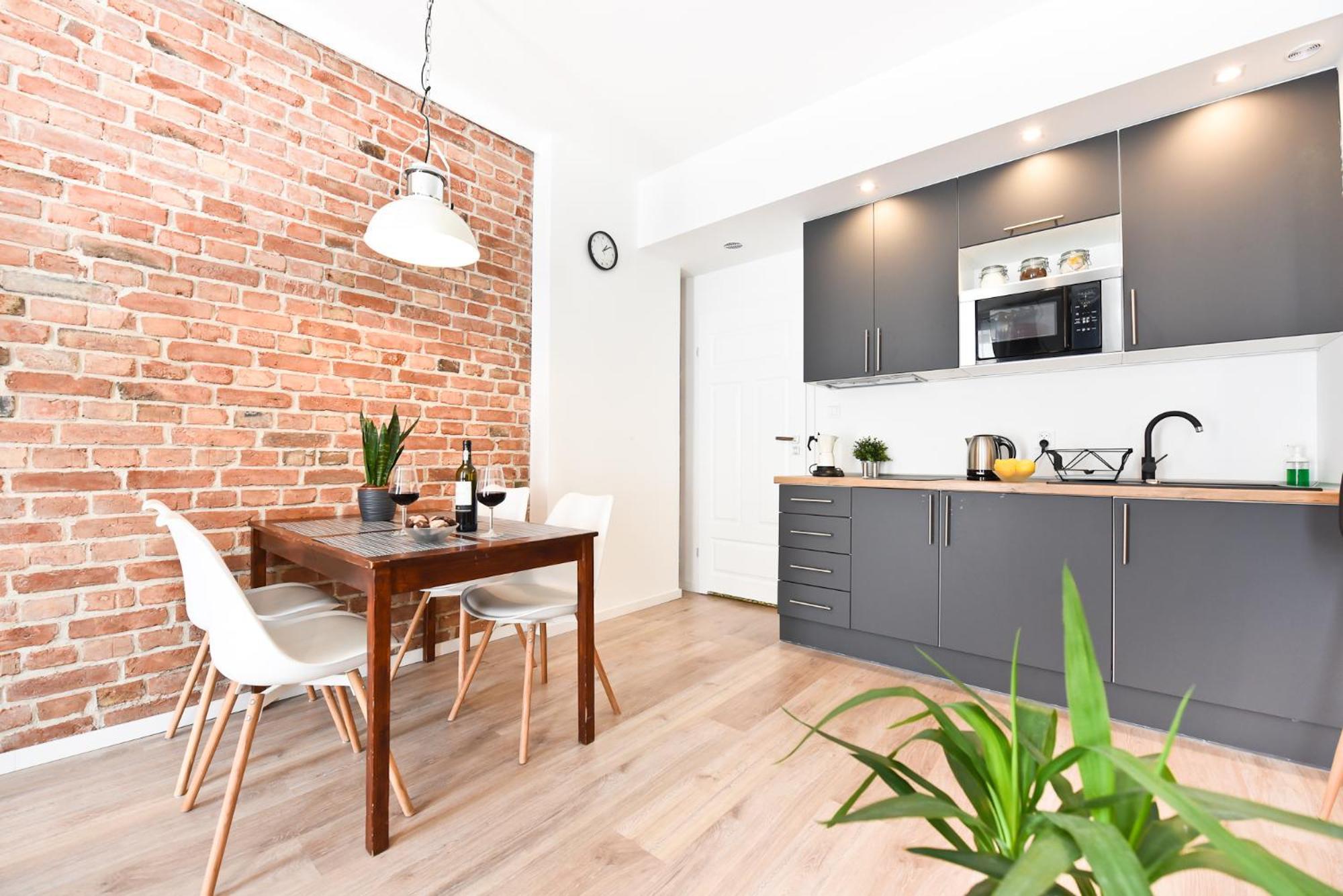 Green Garden Apartment Торунь Экстерьер фото